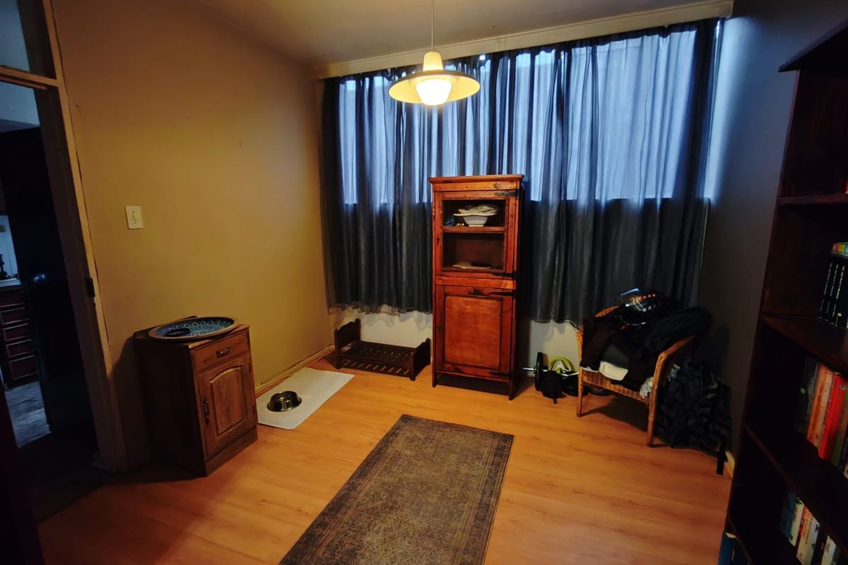 Spacious Townhouse in Central Town! - Photo 5