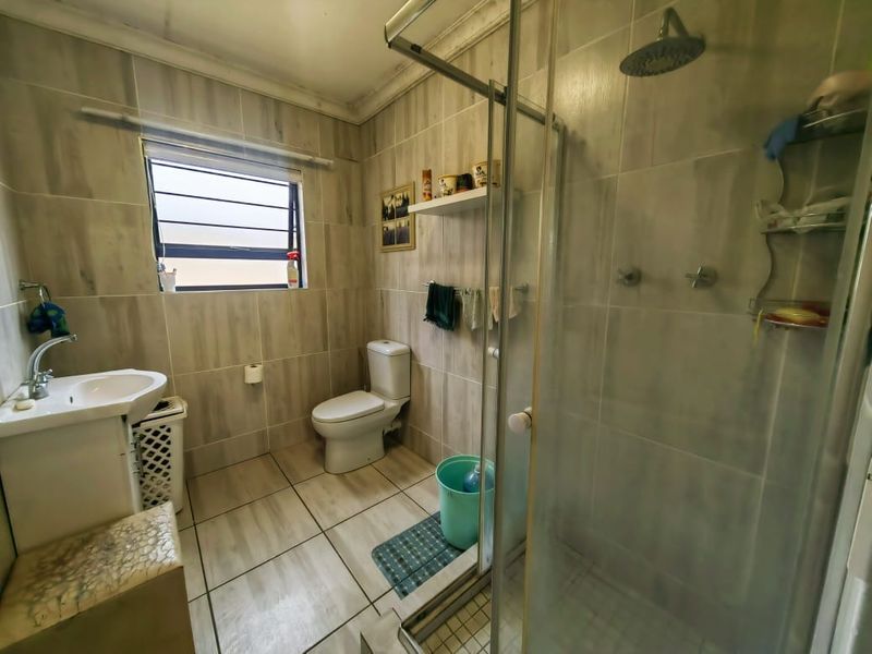 Low Maintenance Townhouse in Baillie Park! - Photo 10