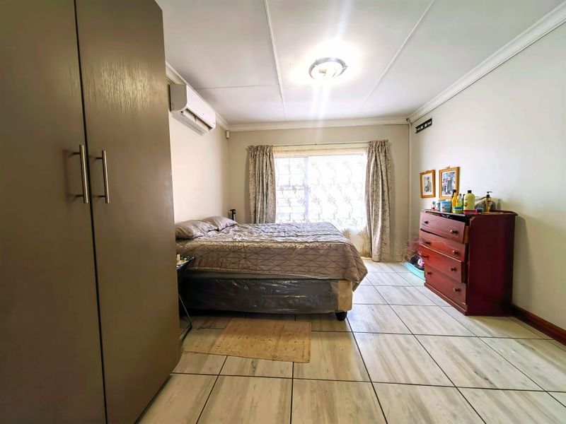 Low Maintenance Townhouse in Baillie Park! - Photo 8