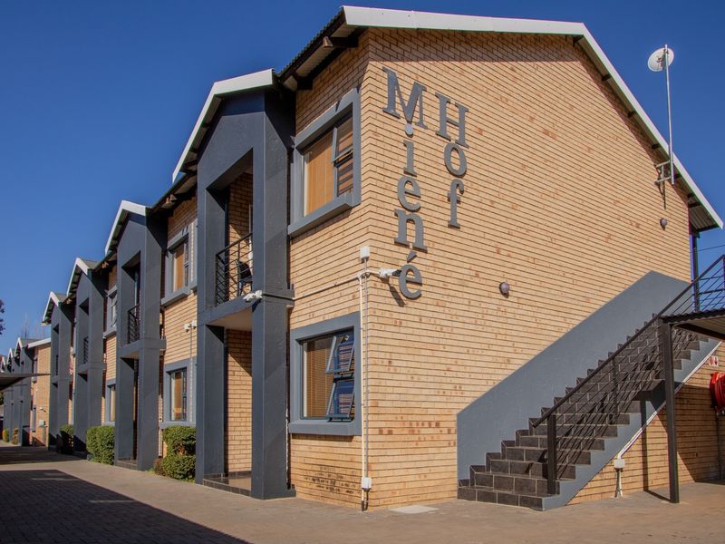 Apartment For Sale In Potchefstroom - Photo 7