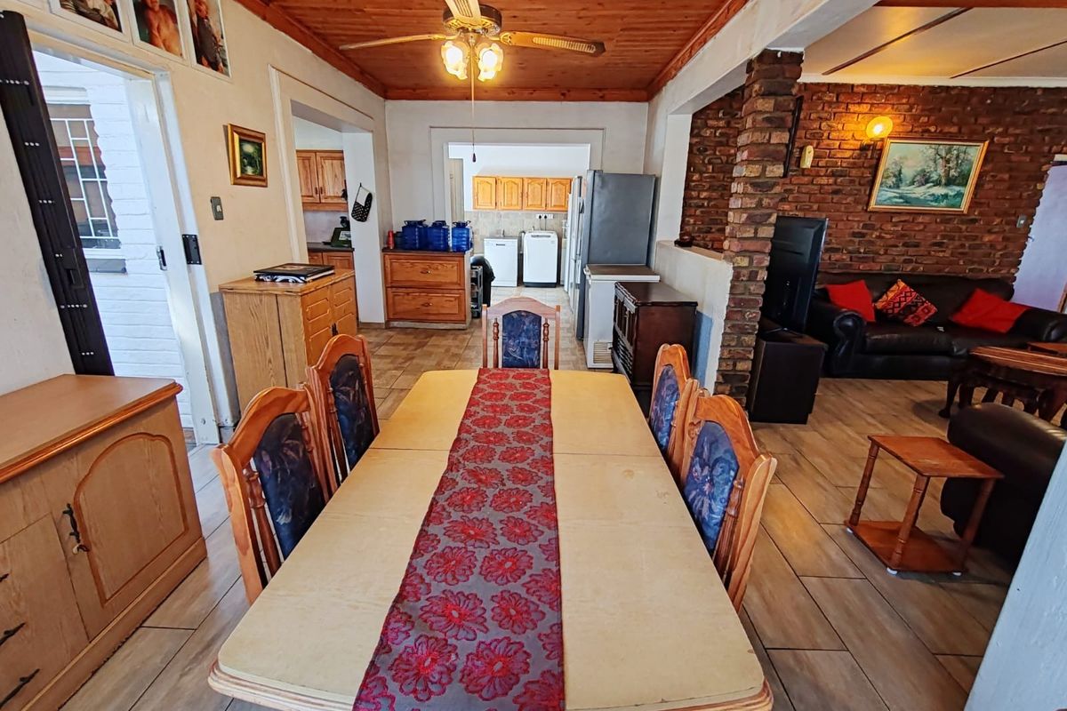 Beautiful Miederpark! - Photo 5