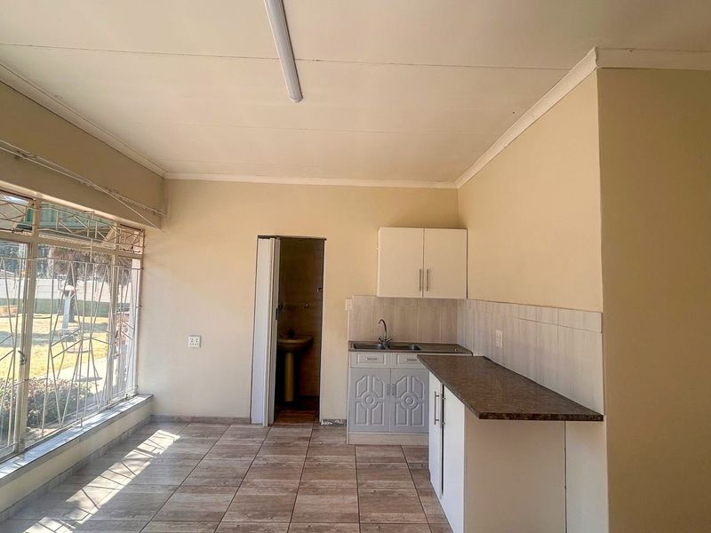 Exceptional student accommodation - Photo 3