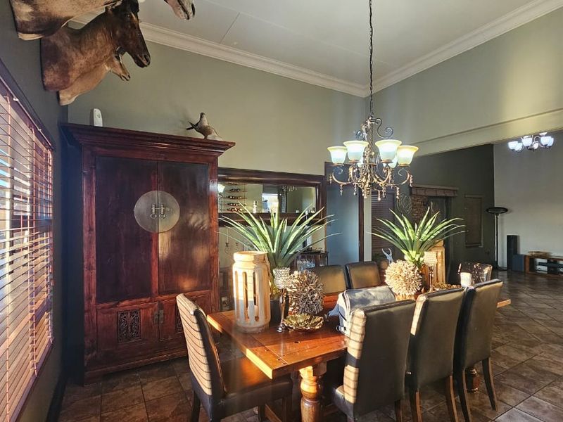 Luxurious Ailanto Country Estate! - Photo 6