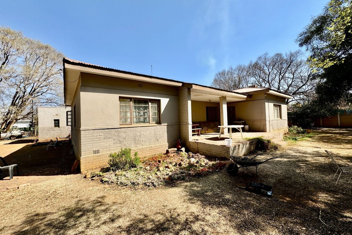 4 Bedroom family home close to local schools. - Photo 2