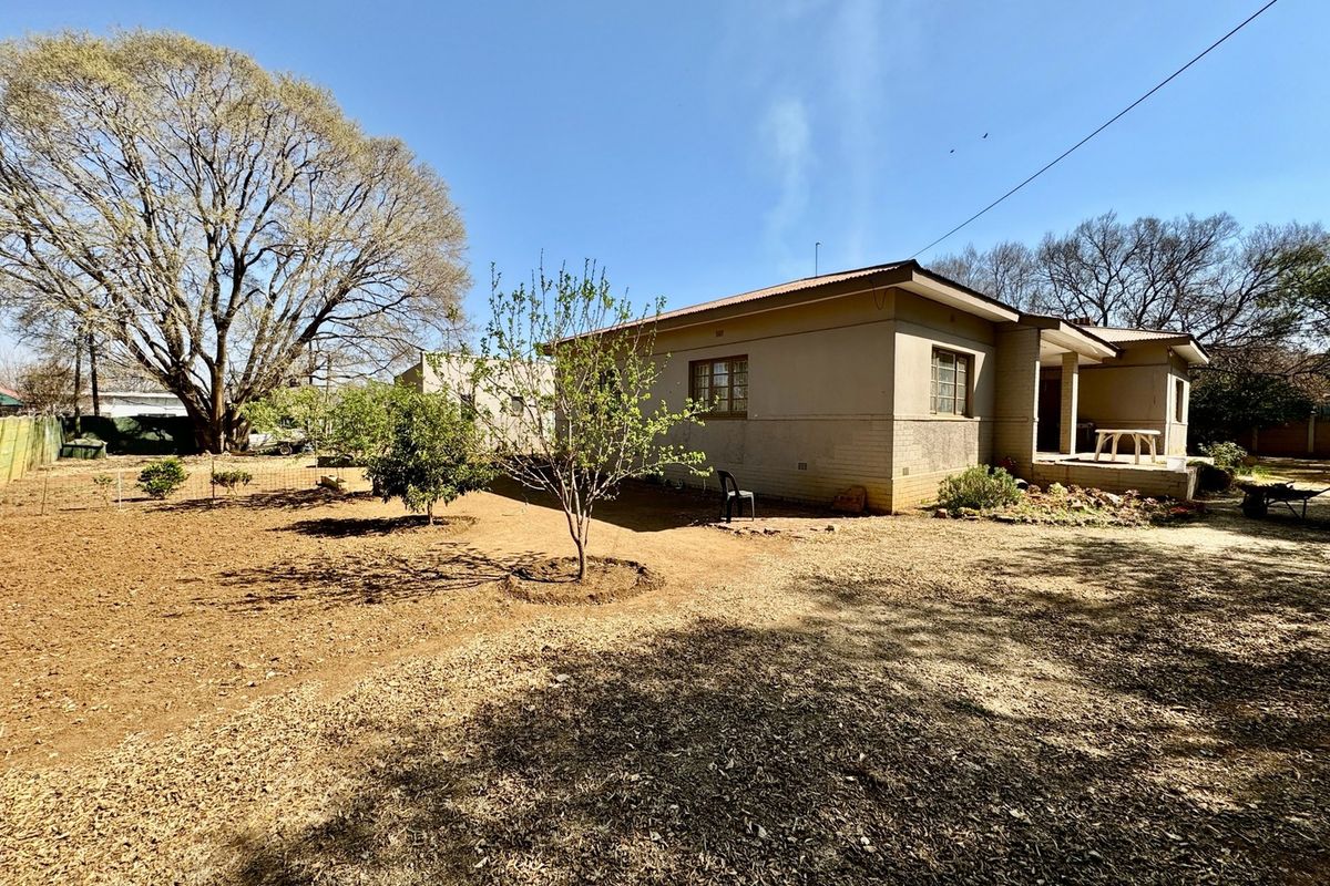 4 Bedroom family home close to local schools. - Photo 4