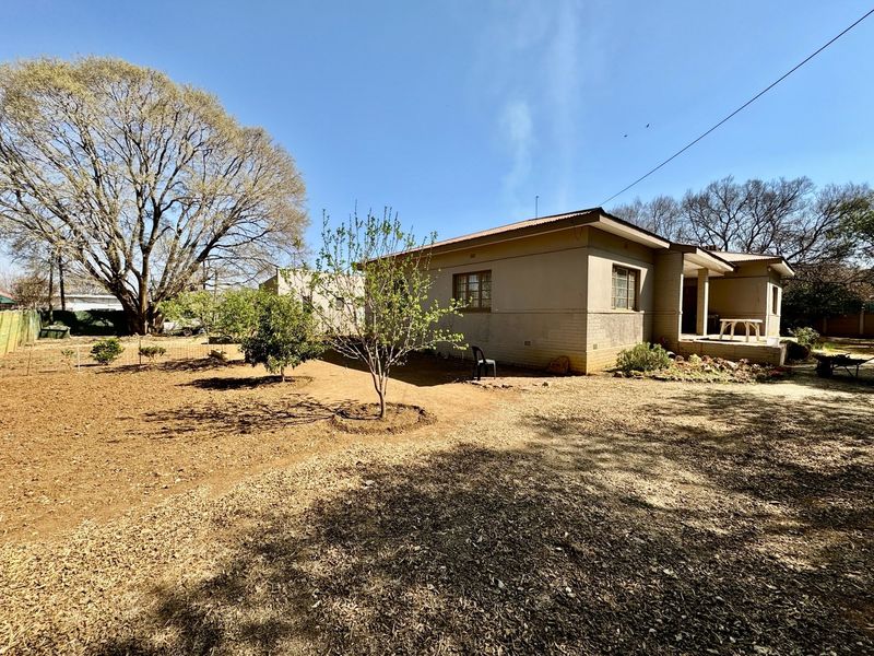 4 Bedroom family home close to local schools. - Photo 4