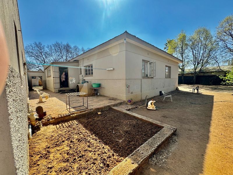 4 Bedroom family home close to local schools. - Photo 5