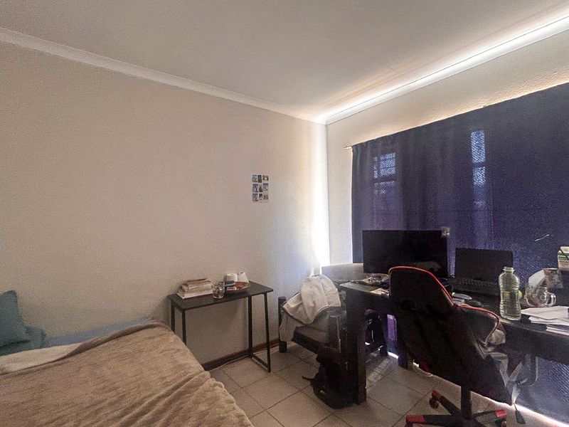 Well-maintained student house - Photo 8