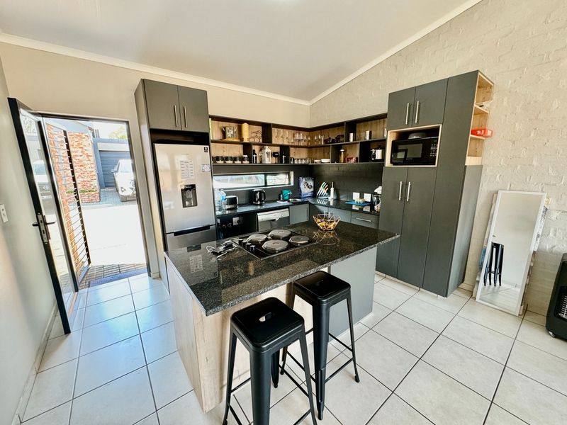 Smart, modern, Mi Casa. - Photo 3