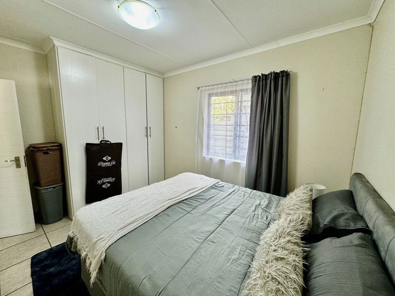 3 Bedroom Townhouse in the heart of Potchefstroom - Photo 8