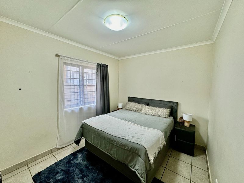 3 Bedroom Townhouse in the heart of Potchefstroom - Photo 7