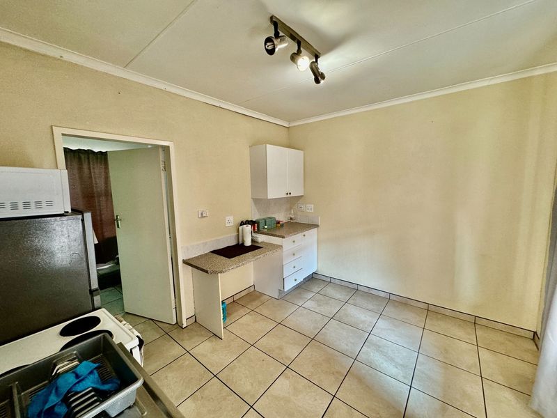 Exclusive Mandate - Photo 2