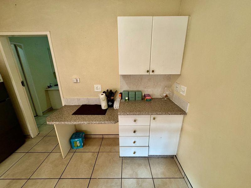 Exclusive Mandate - Photo 3