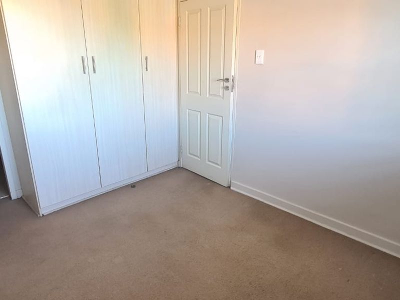 Spacious Two-bedroom Apartment– Potchefstroom – For Sale - Photo 9