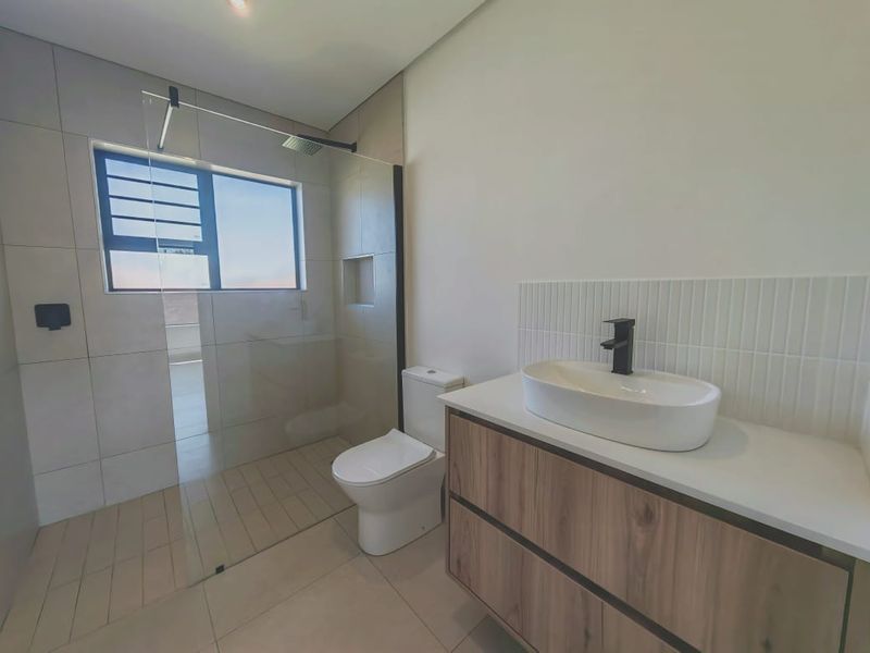 Newly Built Home in a Secure Estate! - Photo 7