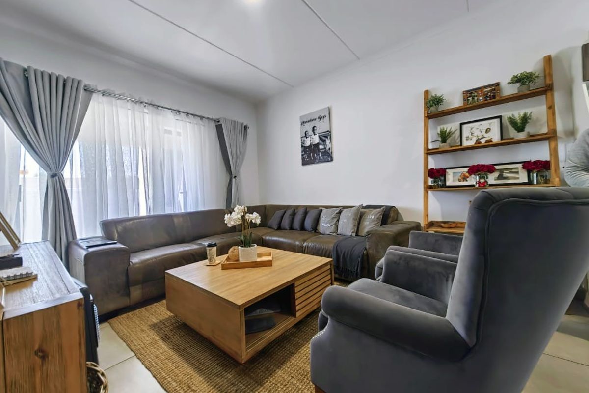 New development in Grimbeeck Park! - Photo 3