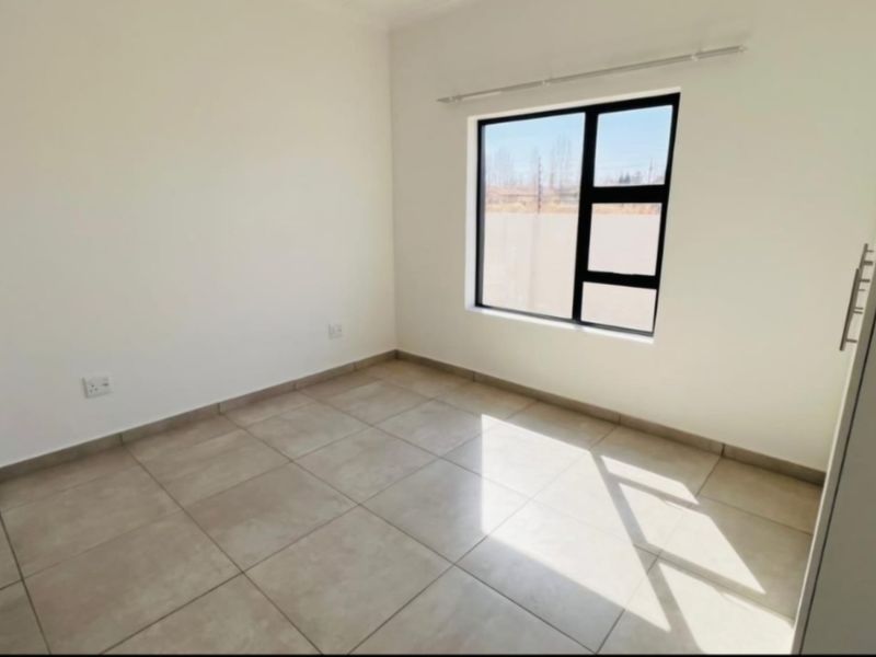 Brand New Development! - Photo 7