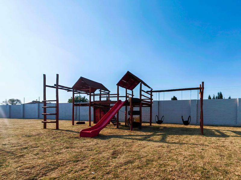 Brand New Development! - Photo 10