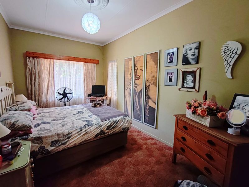 Small Holding in Baillie Park with 8 Apartments! - Photo 10