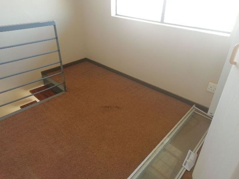 Apartment Walking Distance from the NWU! - Photo 5