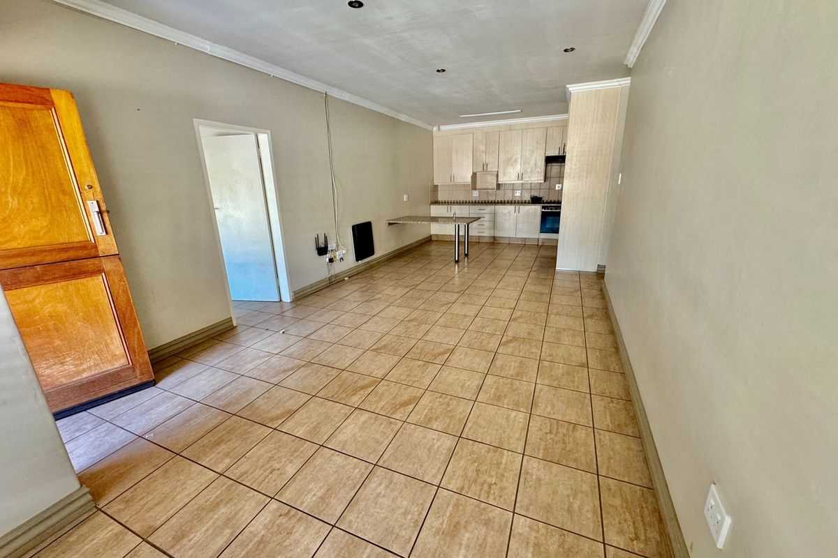 Take a look at this 2 bedroom apartment right next to the NWU. - Photo 3
