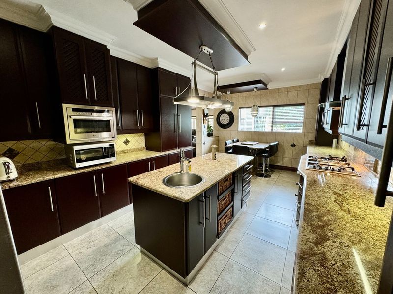 Your Dream Home Awaits in Tuscany Ridge - Photo 6