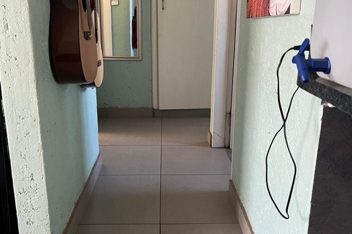 Neat As a Pin!!! - Photo 4