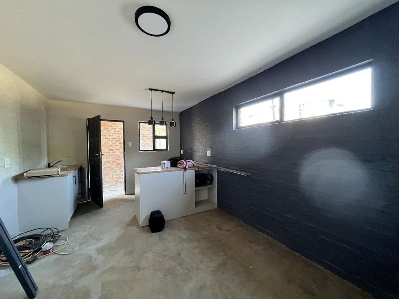 Modern 1-Bedroom Apartments – Act Fast, Limited Units Available! - Photo 8