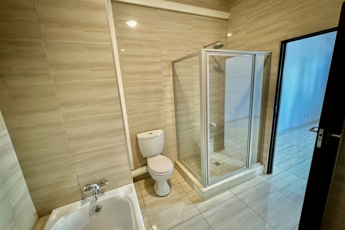 Unbeatable 2-Bedroom Apartment – Steps from NWU! - Photo 5