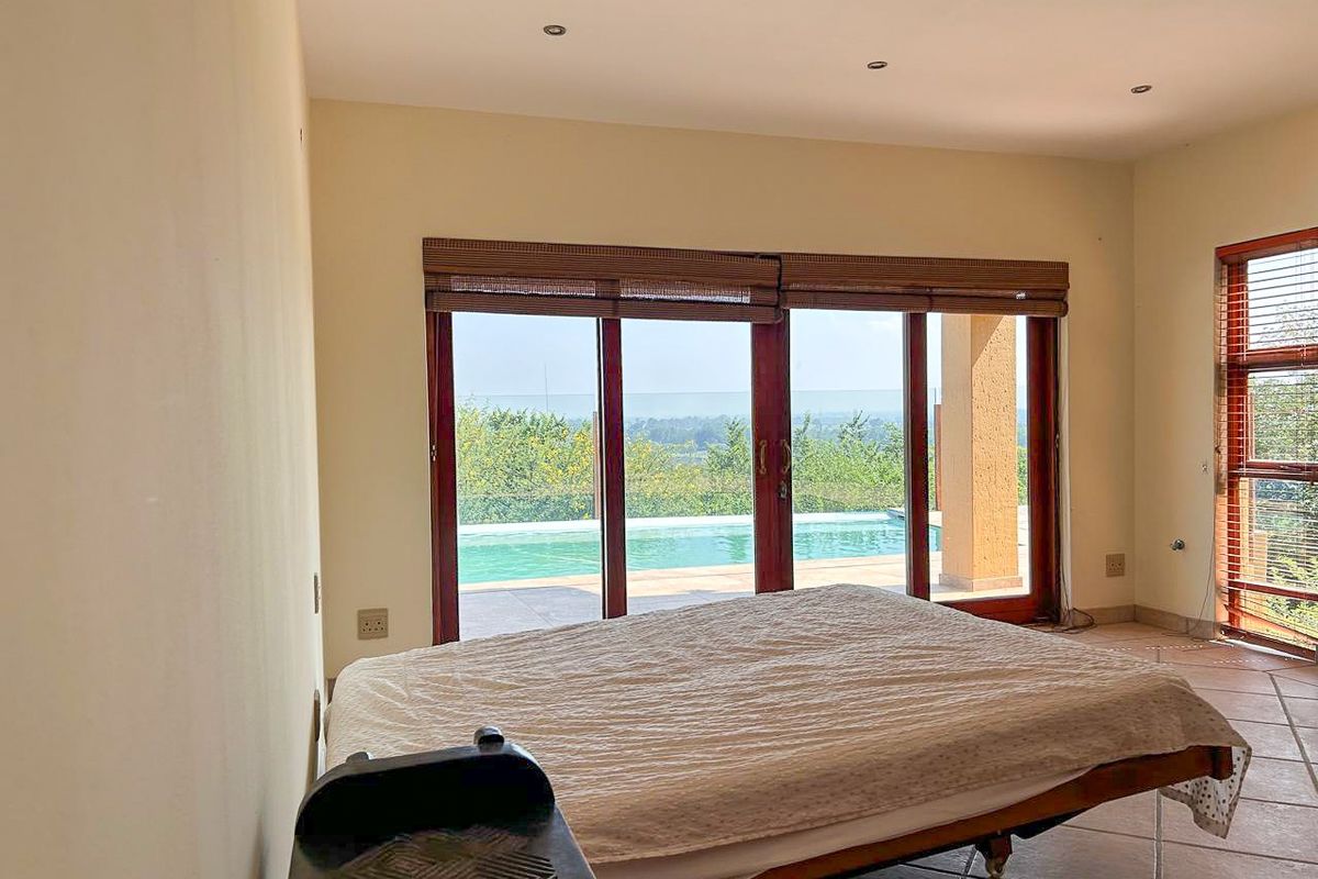Experience Living Close to Nature in This Stunning Double-Storey Family Home - Photo 5