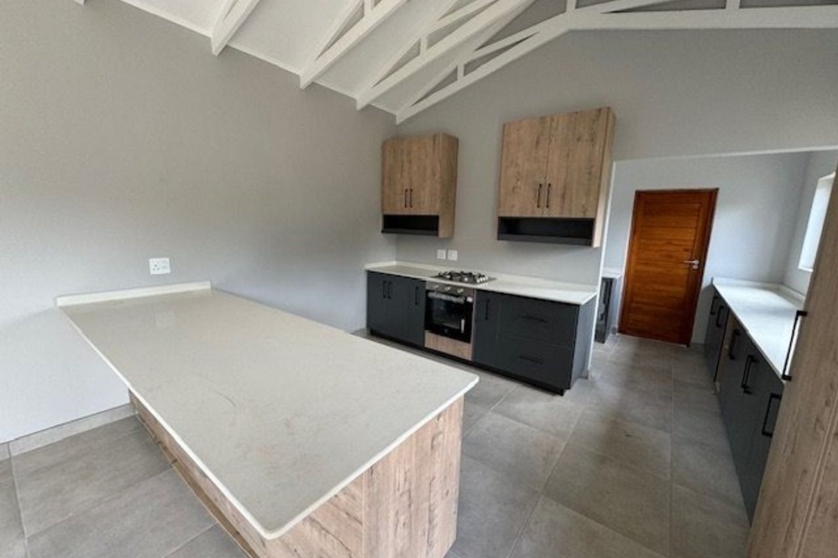 Elegant 3-Bedroom Home in a Secure Estate - Photo 4