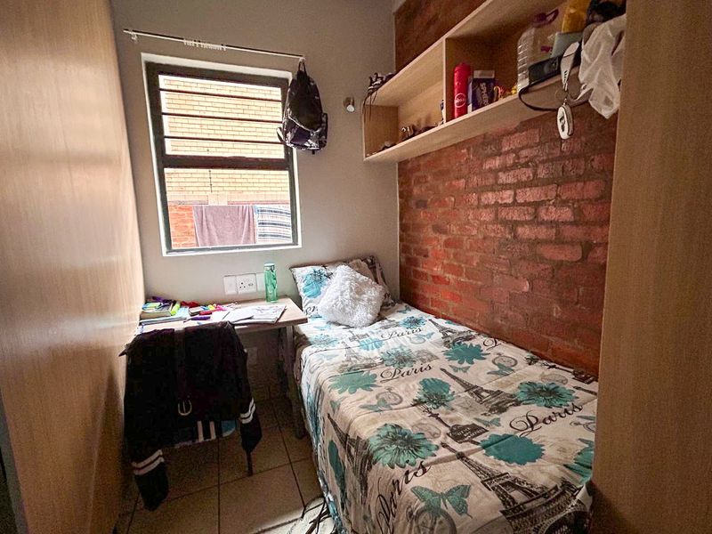 Investment Opportunity: Modern Apartment Near NWU - Photo 7