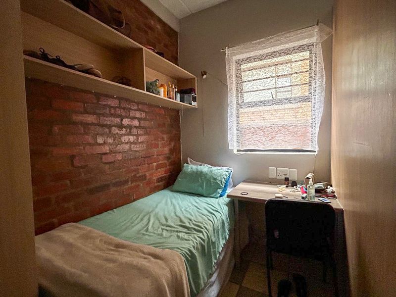 Investment Opportunity: Modern Apartment Near NWU - Photo 4