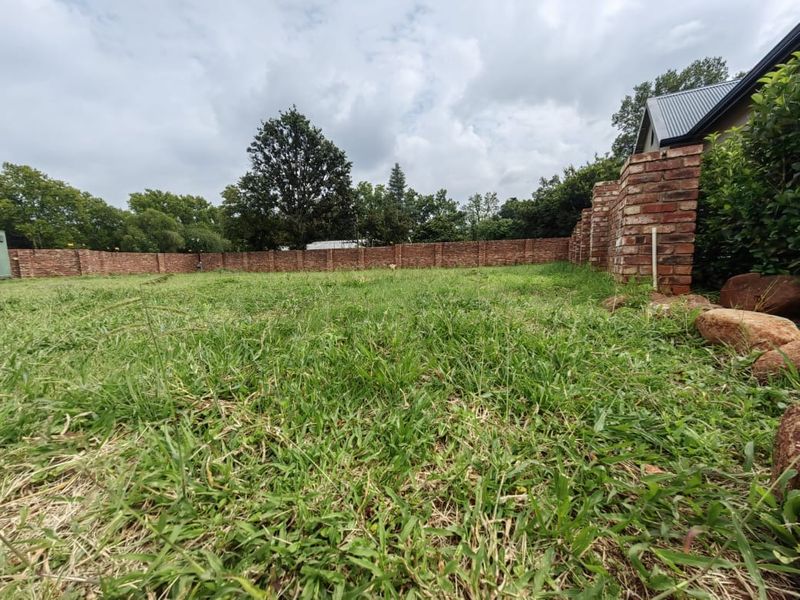 Prime Vacant Land in a Prestigious Secure Estate – Build Your Dream Home! - Photo 7