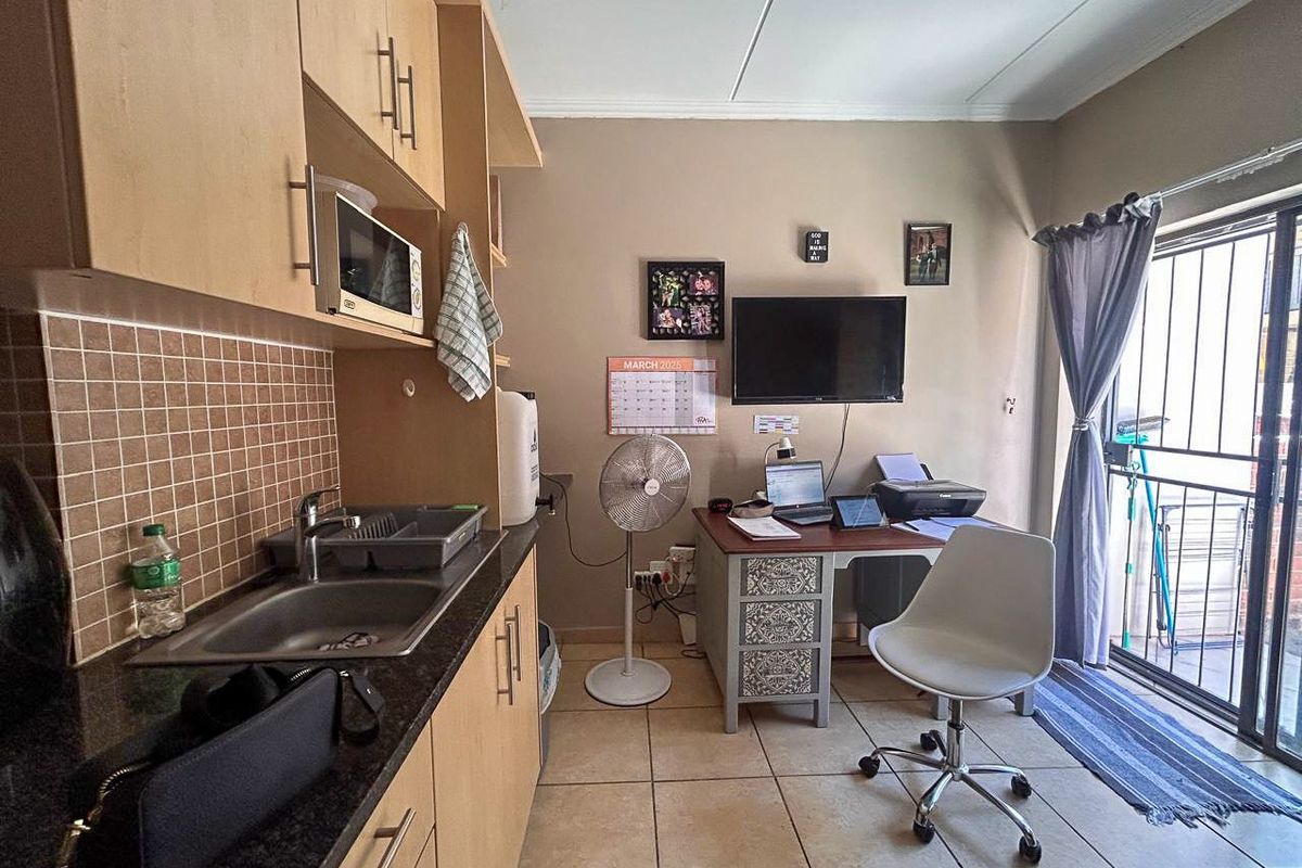 Spacious apartment for sale - Photo 4