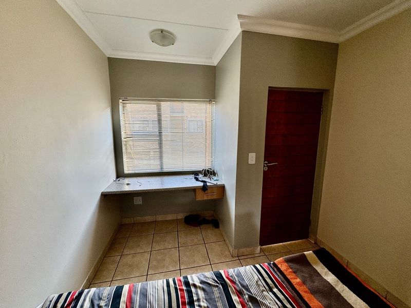 3 Bedroom Close to the North West University - Photo 6