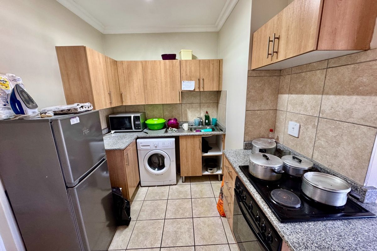 3 Bedroom Close to the North West University - Photo 3