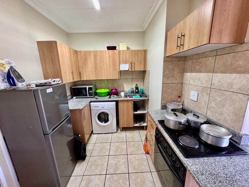 3 Bedroom Close to the North West University - Photo 3