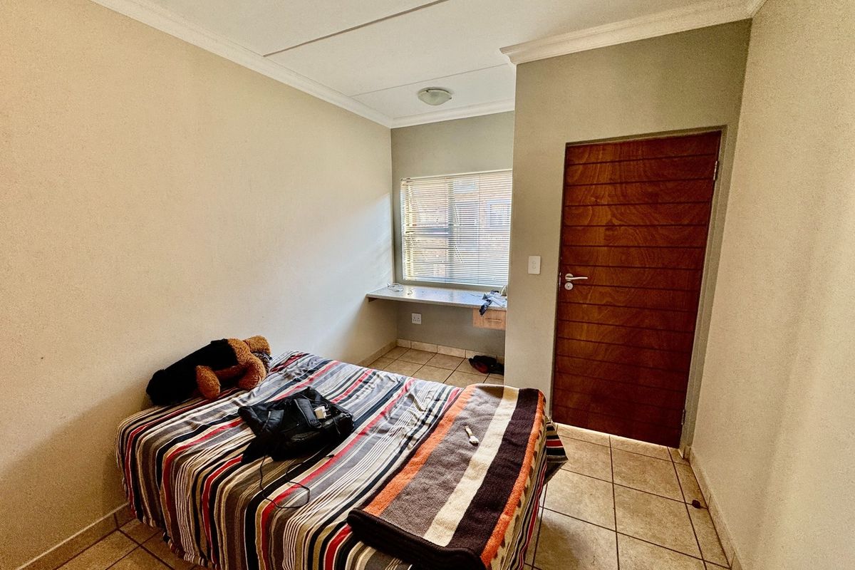 3 Bedroom Close to the North West University - Photo 5