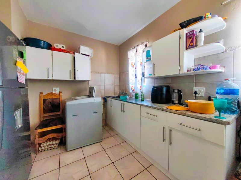 Apartment in Baillie Park - Photo 6