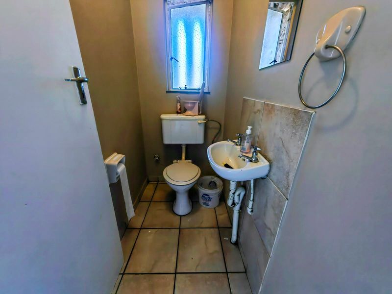 Apartment in Baillie Park - Photo 8