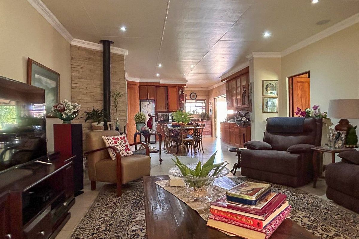 Sophisticated Living Meets Ultimate Comfort in Tuscany Ridge - Photo 2