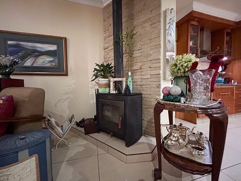 Sophisticated Living Meets Ultimate Comfort in Tuscany Ridge - Photo 3