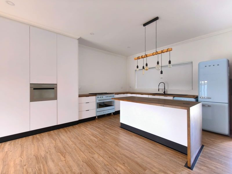 Modern Home in Waterberry Estate! - Photo 4