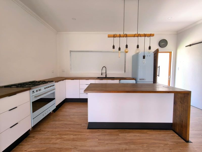 Modern Home in Waterberry Estate! - Photo 5