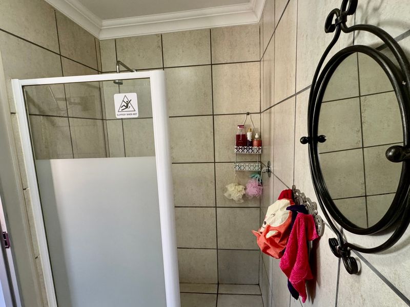 24-Bed Student House | NSFAS Accredited | Near NWU - Photo 5