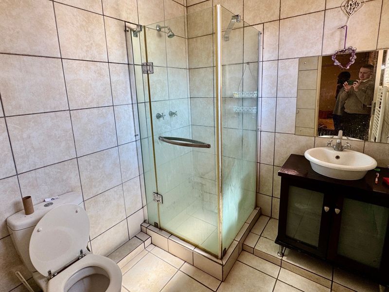24-Bed Student House | NSFAS Accredited | Near NWU - Photo 6