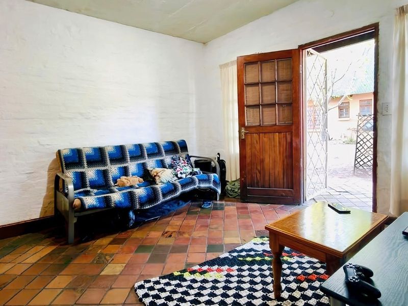 2 Bedroom Apartment For Sale in Die BultPriced to Sell! Ideal 2-Bedroom Starter or Investment Gem - Photo 2