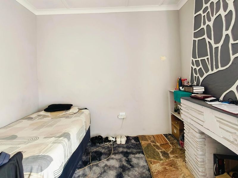 7 Bedroom House For Sale in Potchefstroom Central - Photo 4