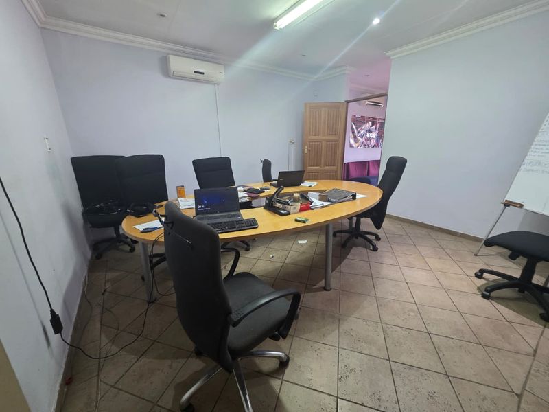 Office For Sale In Rustenburg - Photo 8